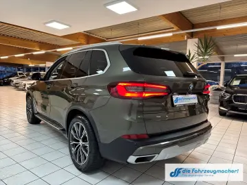BMW X5 xDrive 30d xLine M-Paket Laserlicht HUD Stand