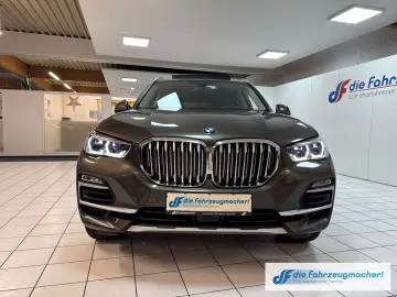 BMW X5 xDrive 30d xLine M-Paket Laserlicht HUD Stand