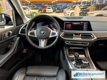 BMW X5 xDrive 30d xLine M-Paket Laserlicht HUD Stand