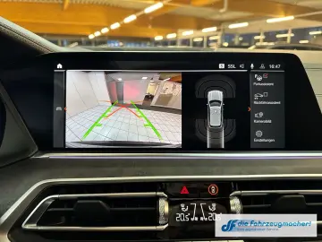 BMW X5 xDrive 30d xLine M-Paket Laserlicht HUD Stand