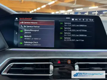 BMW X5 xDrive 30d xLine M-Paket Laserlicht HUD Stand