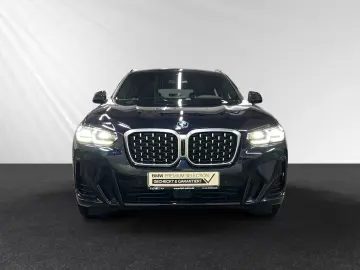 BMW X4 xDrive30d M Sport AHK Pano LCProf. Stop&Go