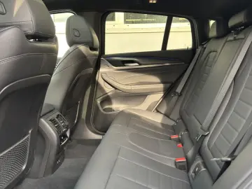 BMW X4 xDrive 30d M Sport AHK Pano Laser HUD NP93000