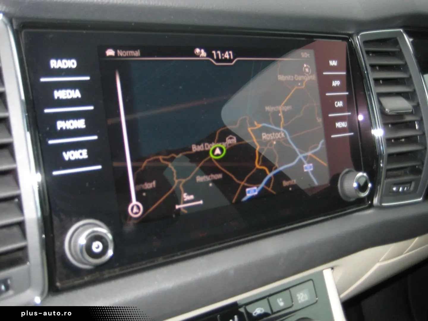 SKODA Kodiaq L&K 2.0 TDI 147kW DSG 4x4 LED AHK DCC SHZ