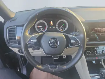 SKODA Kodiaq 2.0 TDI 4x4 DSG L&K  Matrix Leder CANTON