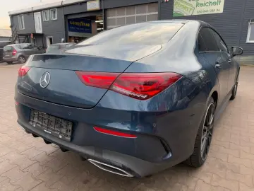 MERCEDES-BENZ CLA 250 AMG Line 4Matic