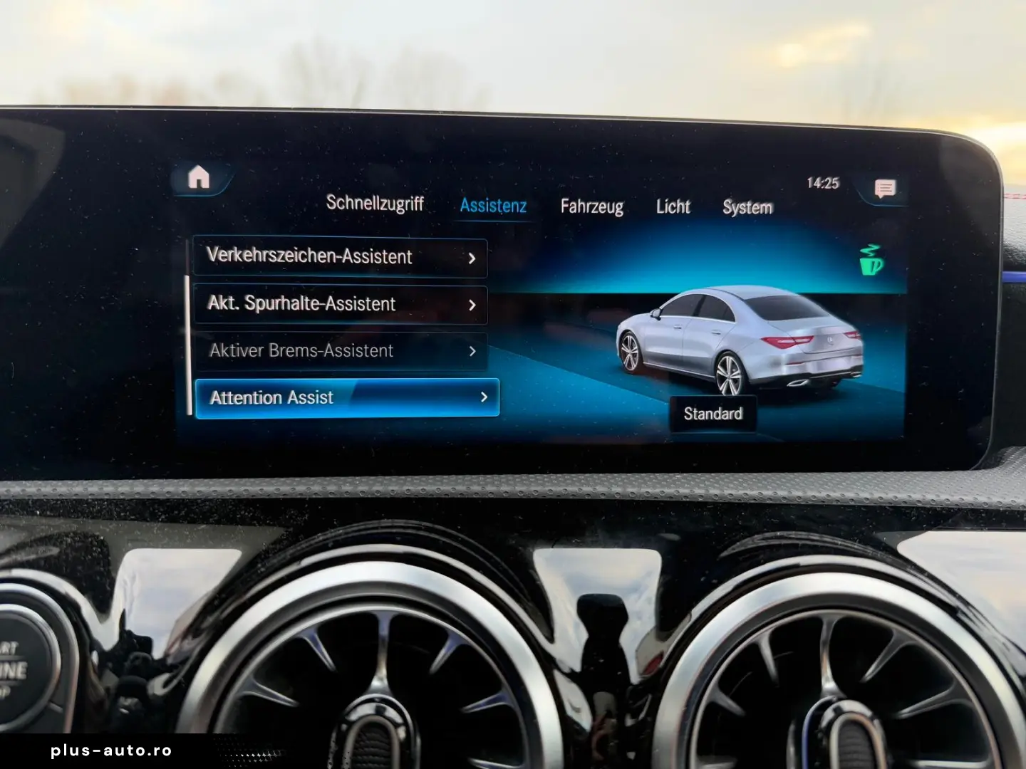 MERCEDES-BENZ CLA 250 AMG Line 4Matic