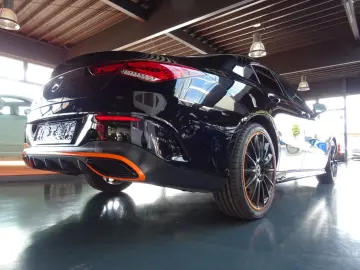 MERCEDES-BENZ CLA 250 Edition1  AMG line  Autom  Navi  LED