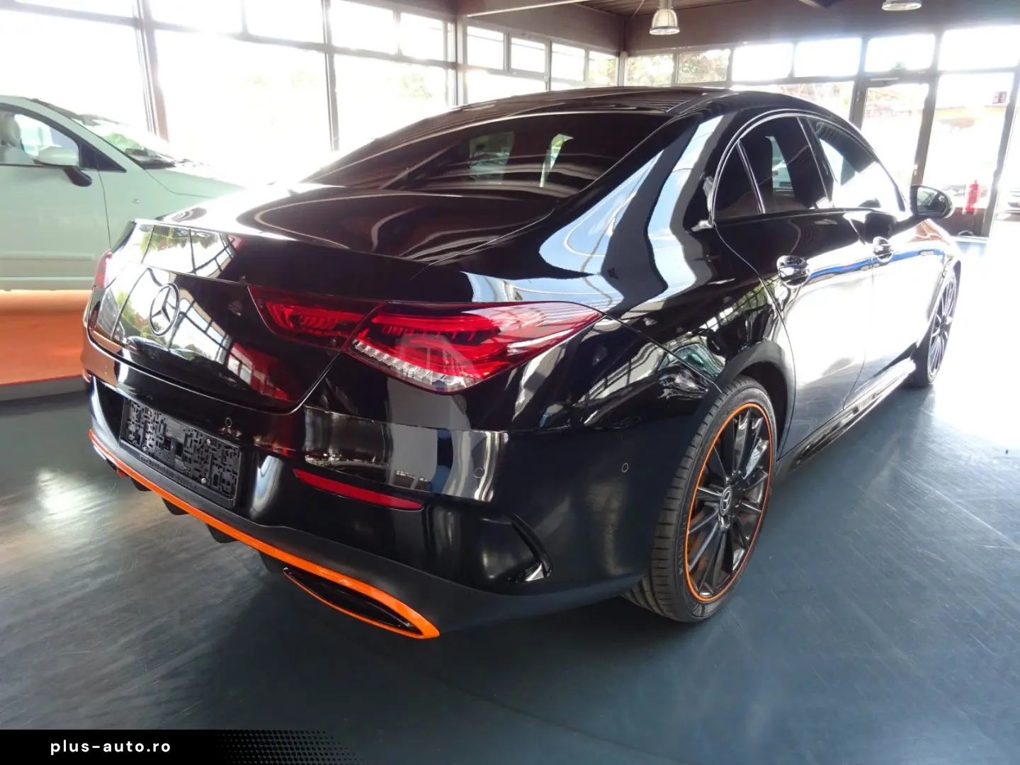 MERCEDES-BENZ CLA 250 Edition1  AMG line  Autom  Navi  LED