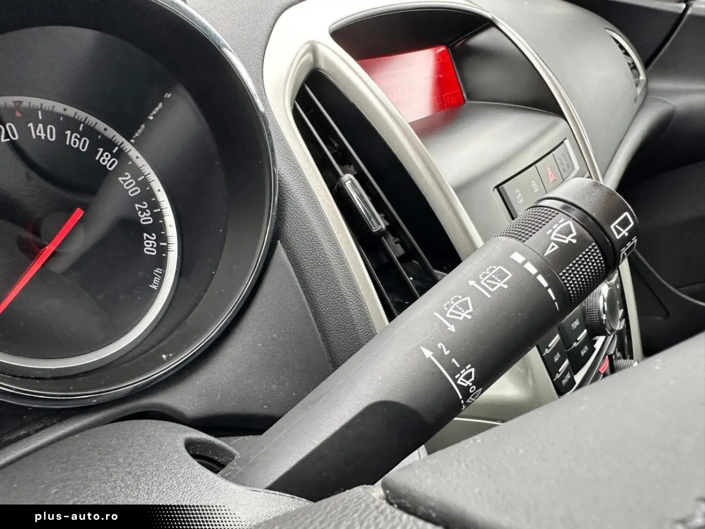 Opel Astra J 2011 AUTOMATA 1.4 Benzină E5