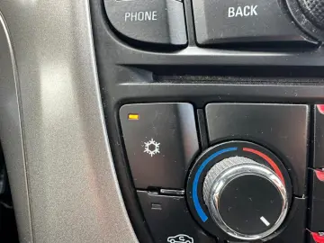 Opel Astra J 2011 AUTOMATA 1.4 Benzină E5