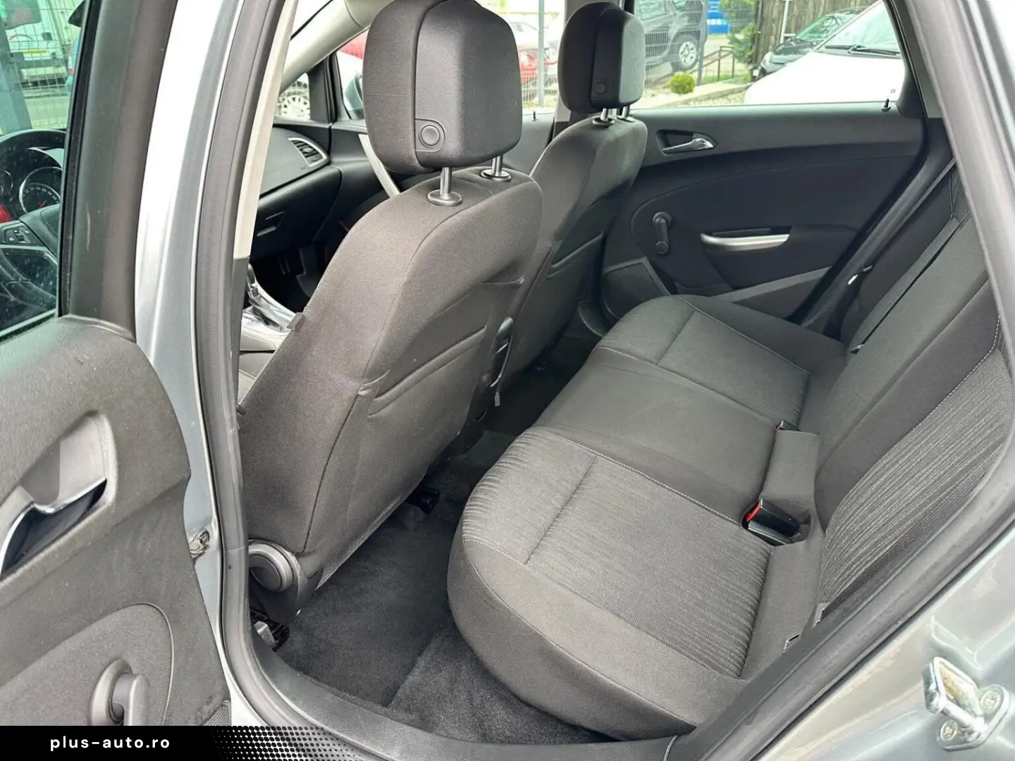 Opel Astra J 2011 AUTOMATA 1.4 Benzină E5