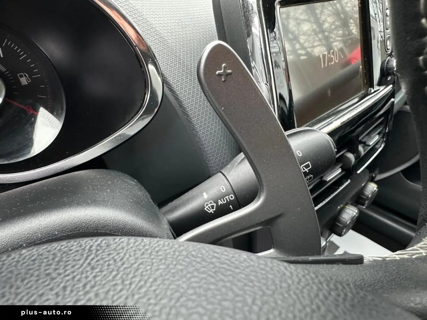 RENAULT CLIO GT 1.2 BENZINA AUTOMAT 2015