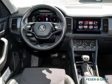 SKODA Kodiaq Style 2.0 TDI DSG AHK MATRIX NAVI SHZ ACC