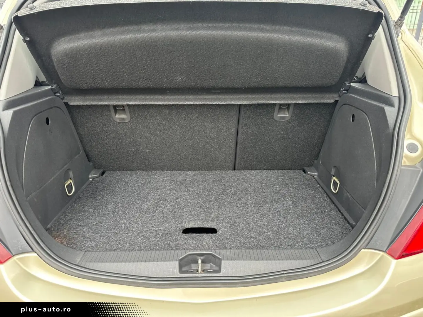 OPEL CORSA 1.4 BENZINA AUTOMAT