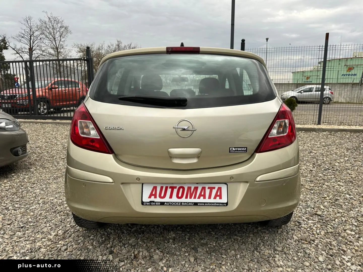 OPEL CORSA 1.4 BENZINA AUTOMAT