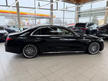 MERCEDES-BENZ S 400 d 4Matic AMG-Paket Pano LED ACC 360KAM