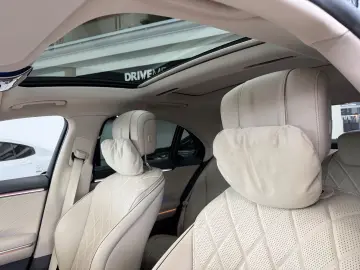 MERCEDES-BENZ S 400 d 4Matic AMG-Paket Pano LED ACC 360KAM