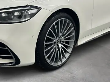 MERCEDES-BENZ S 400 d 4M AMG WideScreen Airmat Multibeam HUD