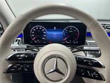 MERCEDES-BENZ S 400 d 4M AMG WideScreen Airmat Multibeam HUD