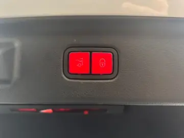 MERCEDES-BENZ S 400 d 4M AMG WideScreen Airmat Multibeam HUD