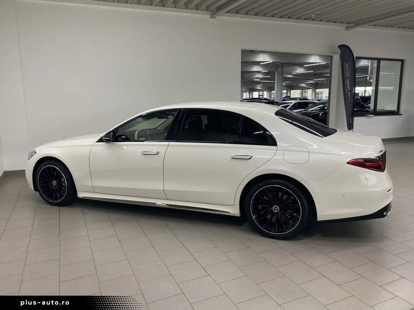 MERCEDES-BENZ S 580 e 4M L AMG NIGHT DISTR AIR DIG.LIGHT 360