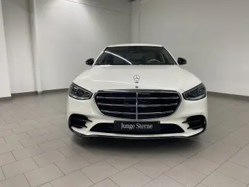 MERCEDES-BENZ S 580 e 4M L AMG NIGHT DISTR AIR DIG.LIGHT 360