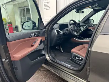 BMW X5 30 d xDrive M Sport pro Klima Leder LED HK