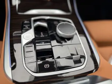 BMW X5 30d M Sport -2Achs-Intergral-Sitzbelüft-360K