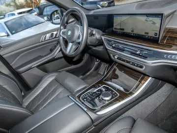 BMW X5 xDrive30d M Sport AHK RFK NAVI LED PDC V H