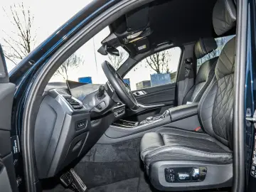 BMW X5 xDrive30d M Sport AHK RFK NAVI LED PDC V H