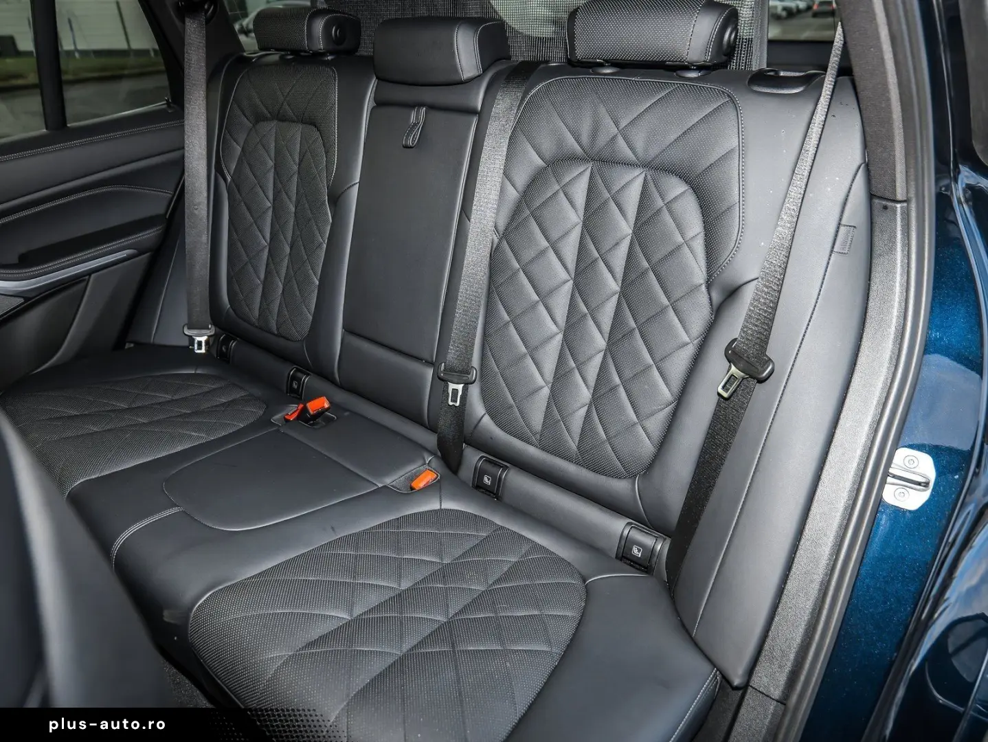 BMW X5 xDrive30d M Sport AHK RFK NAVI LED PDC V H