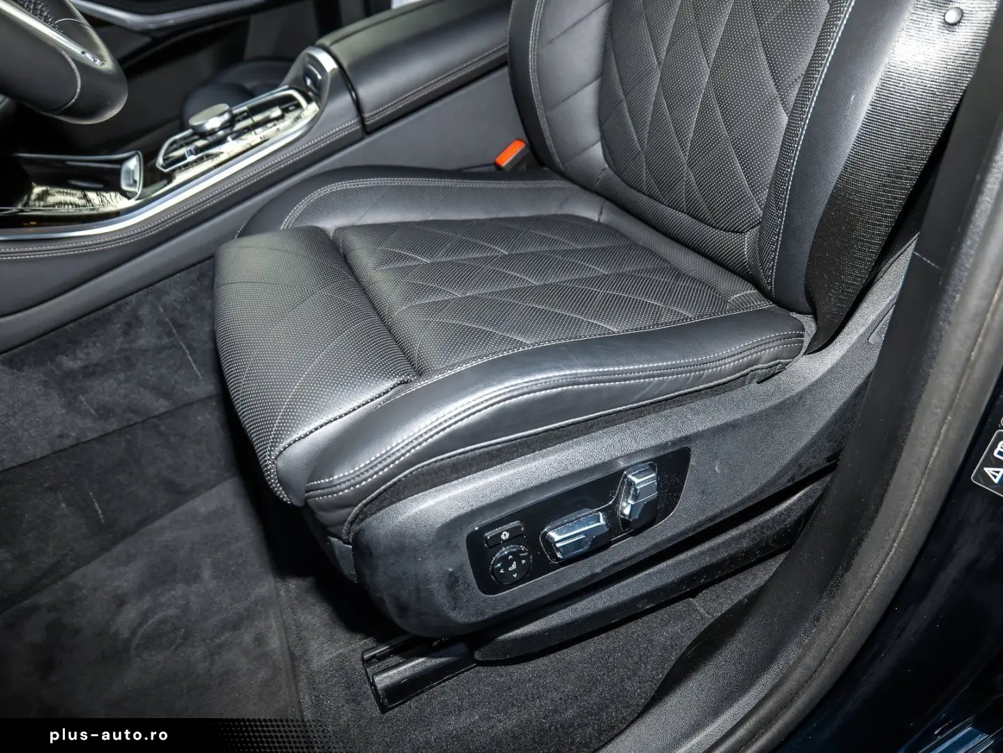 BMW X5 xDrive30d M Sport AHK RFK NAVI LED PDC V H