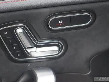 MERCEDES-BENZ CLA 250 4MATIC Premium Plus kamera App&hellip;