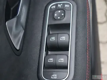 MERCEDES-BENZ CLA 250 4MATIC Premium Plus kamera App&hellip;