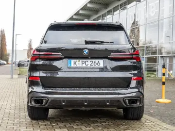 BMW X5 xDrive30d M Sport PANO RFK NAVI LED PDC V H