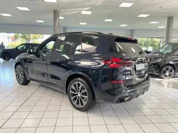 BMW X5 xDrive30d M-Sport Pro PANO-SKY SOFT AHK 360