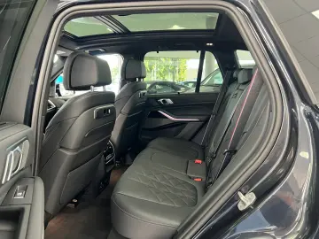 BMW X5 xDrive30d M-Sport Pro PANO-SKY SOFT AHK 360