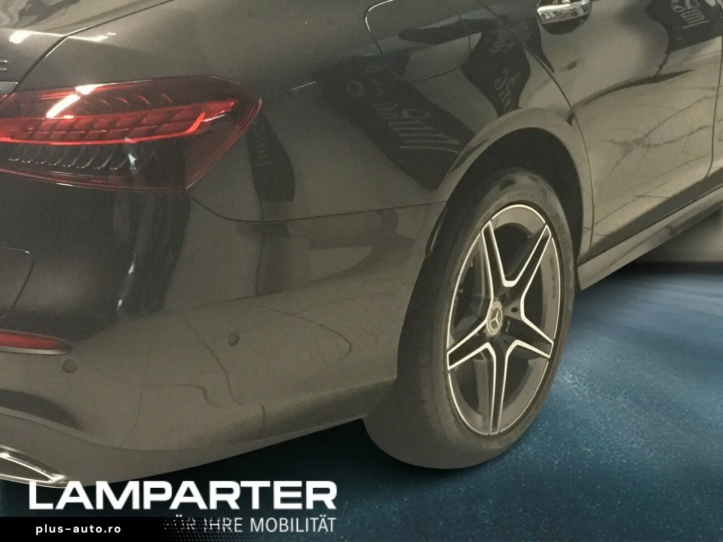 MERCEDES-BENZ E 300 e 4M AMG PSD NAV DIS TOT KEY AHK&hellip;