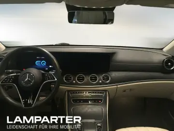 MERCEDES-BENZ E 300 e 4M AMG PSD NAV DIS TOT KEY AHK&hellip;