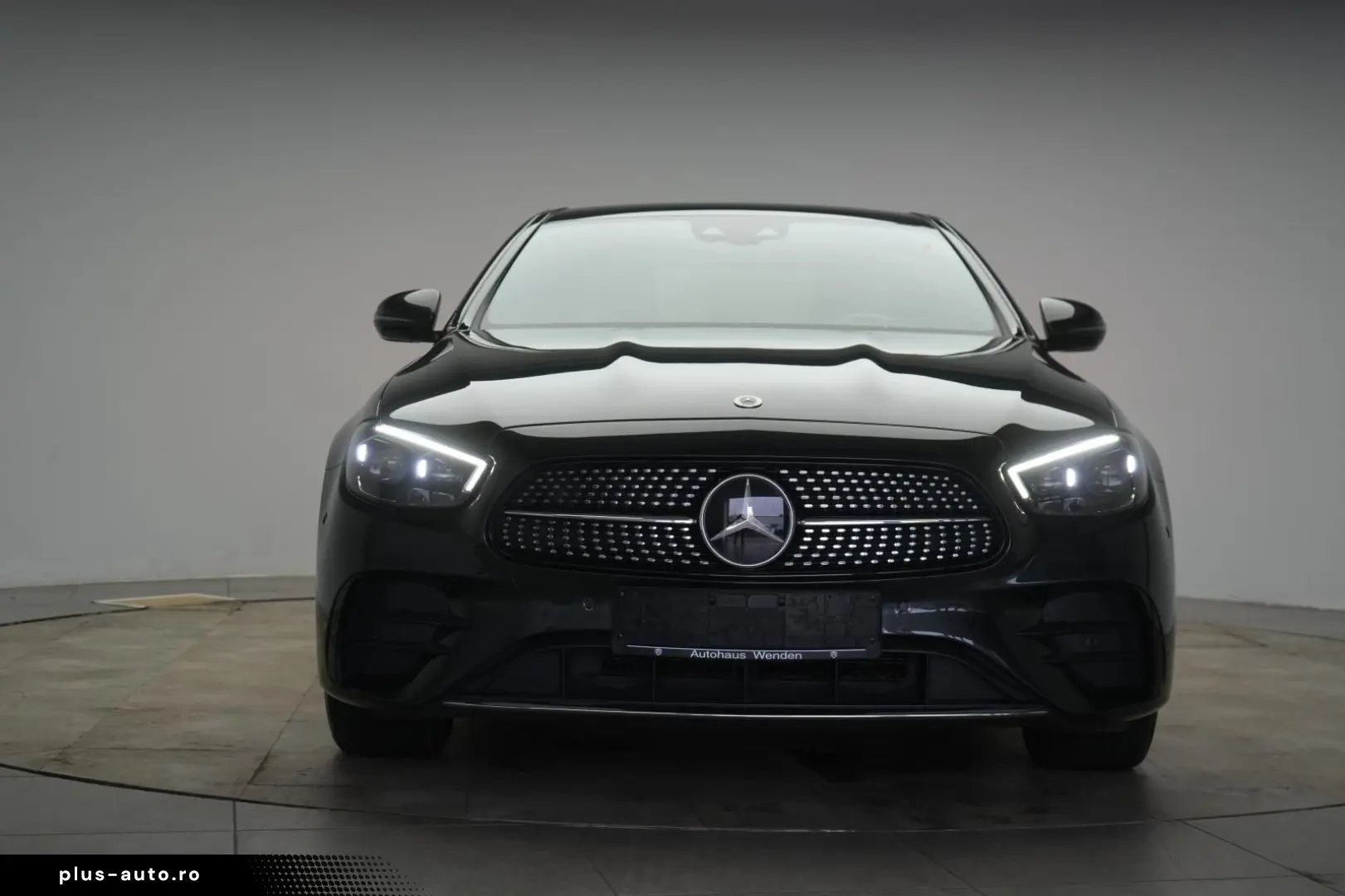 MERCEDES-BENZ E 300 e 4Matic 9G-Tronic AMG Leder Dis&hellip;