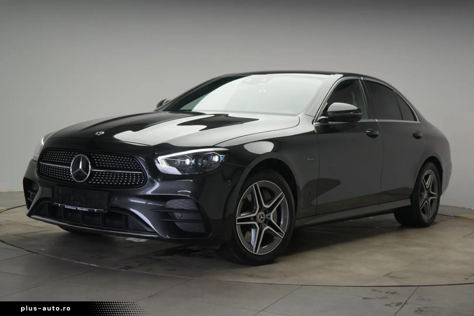 MERCEDES-BENZ E 300 e 4Matic 9G-Tronic AMG Leder Dis&hellip;