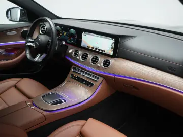 MERCEDES-BENZ E 300 e 4Matic 9G-Tronic AMG Leder Dis&hellip;
