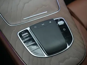 MERCEDES-BENZ E 300 e 4Matic 9G-Tronic AMG Leder Dis&hellip;