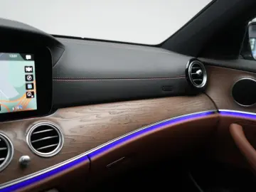 MERCEDES-BENZ E 300 e 4Matic 9G-Tronic AMG Leder Dis&hellip;