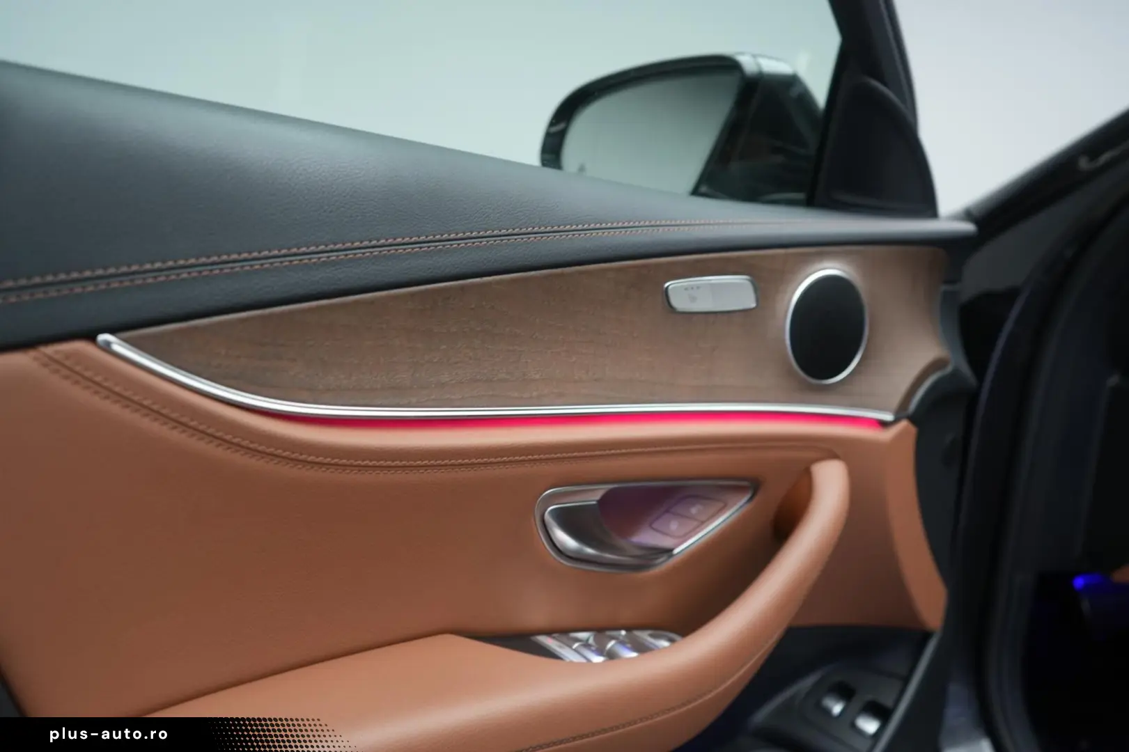 MERCEDES-BENZ E 300 e 4Matic 9G-Tronic AMG Leder Dis&hellip;