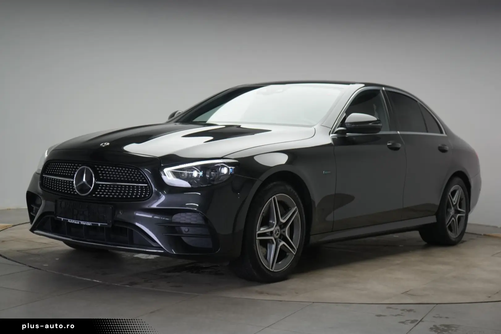 MERCEDES-BENZ E 300 e 4Matic 9G-Tronic AMG Leder Dis&hellip;