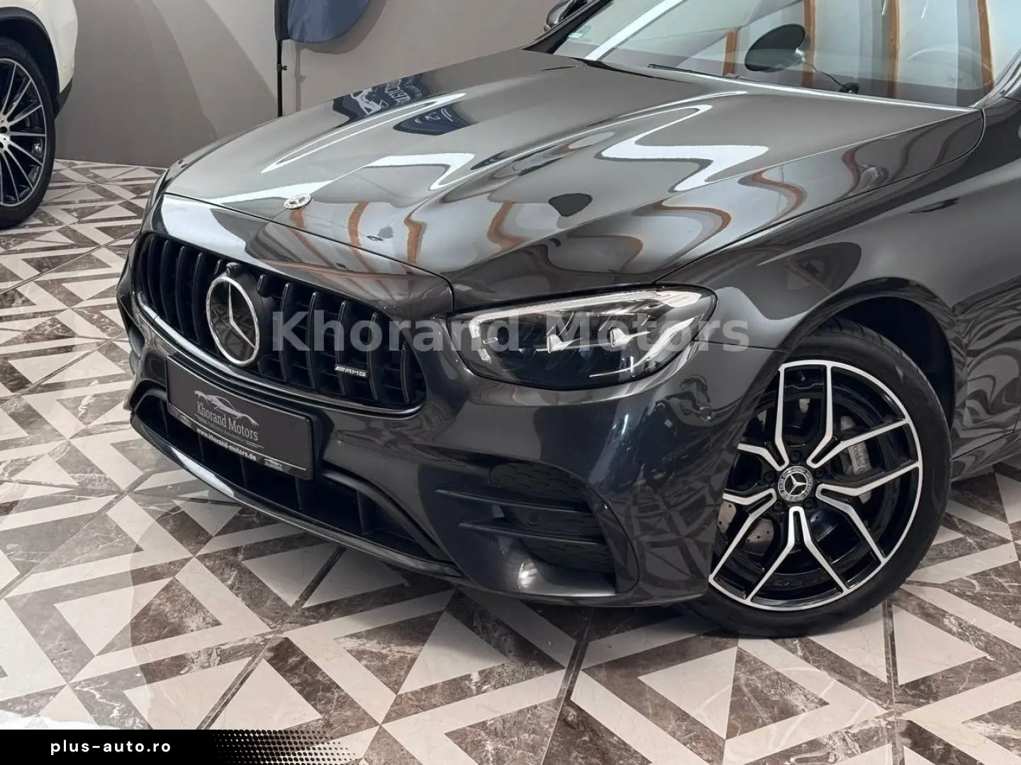 MERCEDES-BENZ E 300de Limo. AMG Line Pano. Sonderausstattung