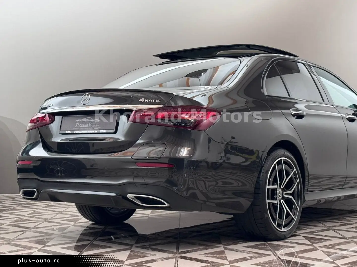 MERCEDES-BENZ E 300de Limo. AMG Line Pano. Sonderausstattung