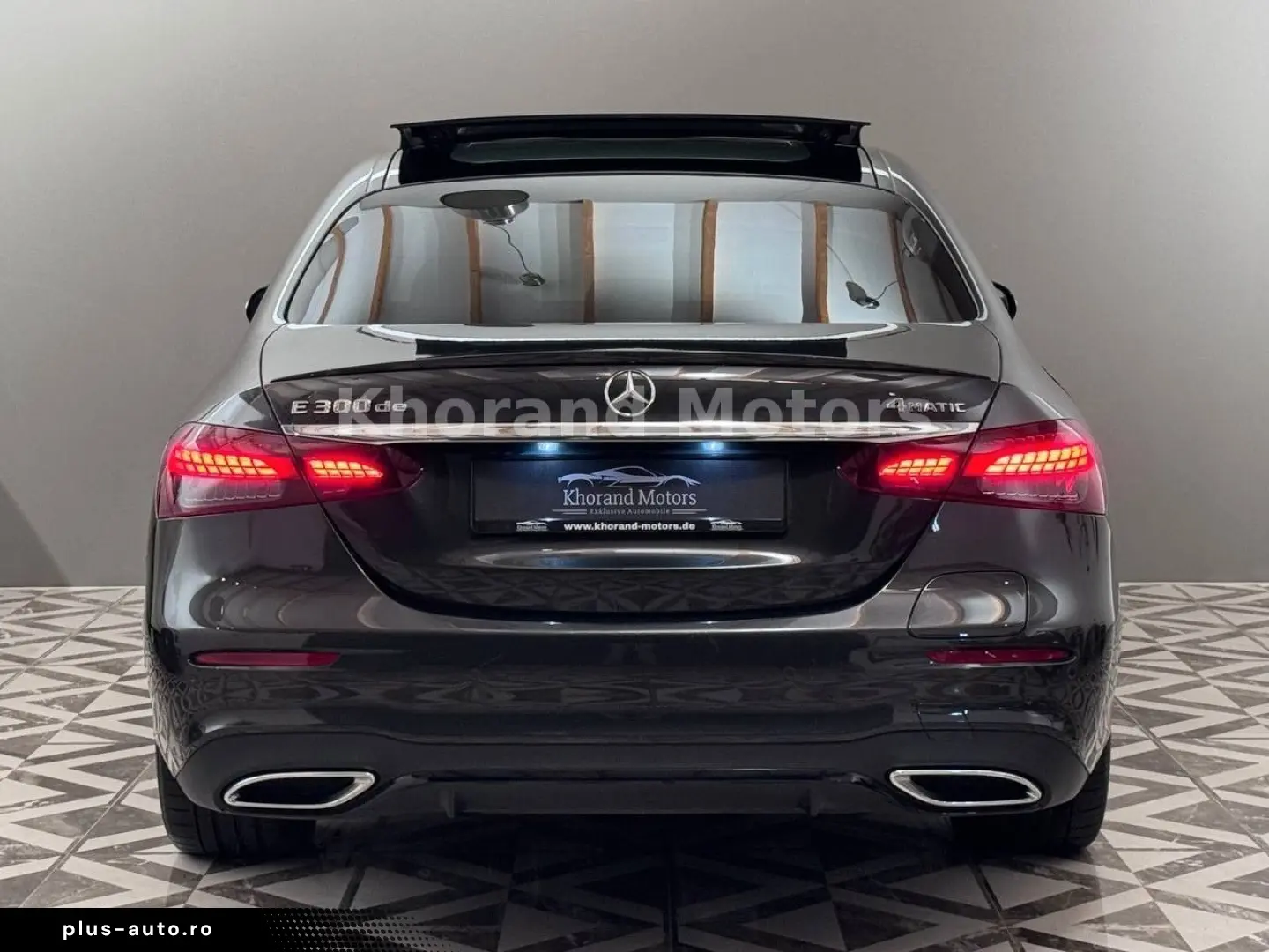 MERCEDES-BENZ E 300de Limo. AMG Line Pano. Sonderausstattung